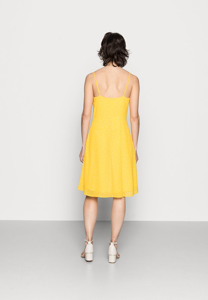 Peignoir Anna Field STRAPPA FIT AND FLARE Day Jaune Femme | ZZG-1327217